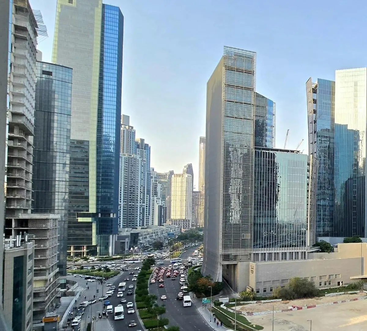 Kazan Homes - Plush 1Br With Balcony Close To Burj Khalifa And Dubai Mall - Business Bay Apartment